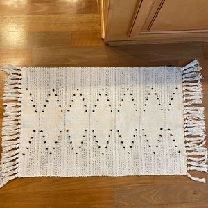 Boho style accent rugs